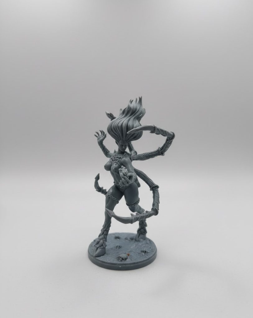 Andariel — figurka fantasy